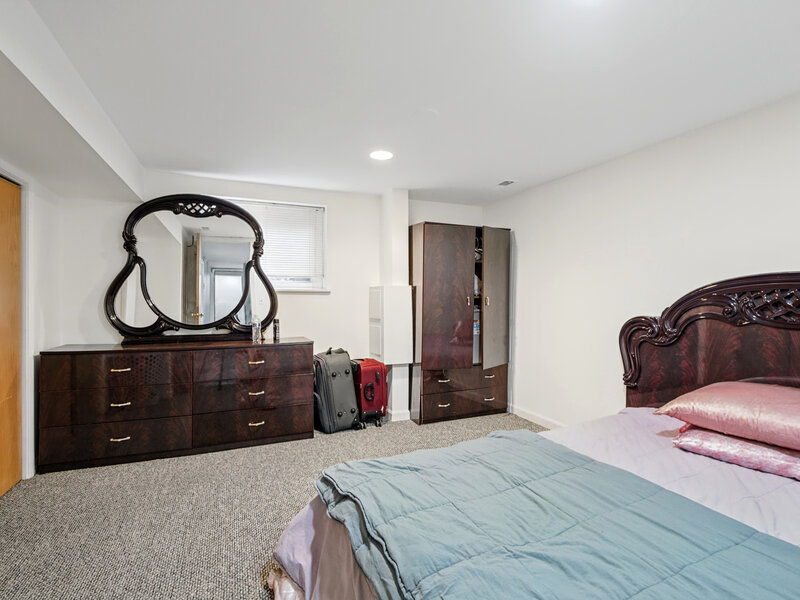 5650 N Mason Avenue Chicago IL 60646
