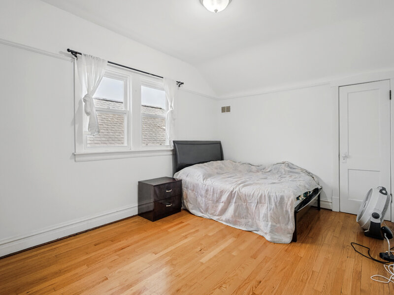 5650 N Mason Avenue Chicago IL 60646