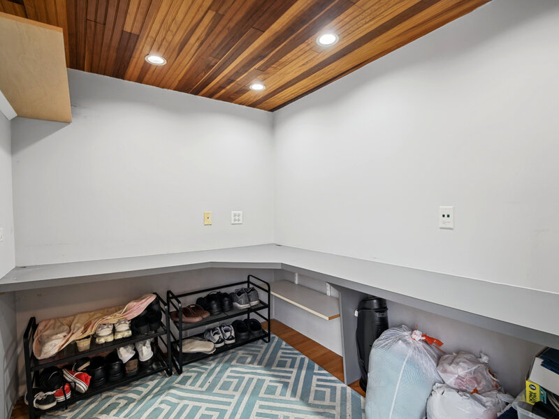 5650 N Mason Avenue Chicago IL 60646