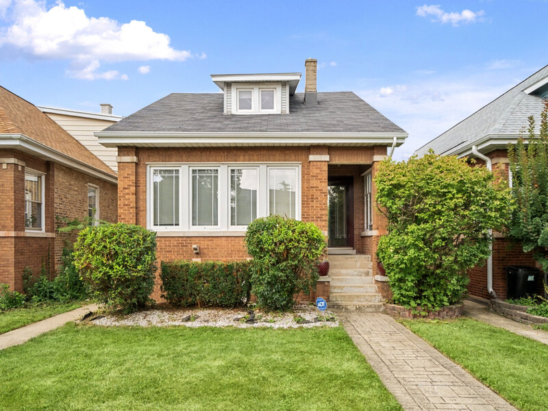 5650 N Mason Avenue Chicago IL 60646