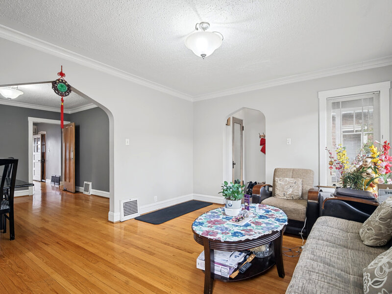 5650 N Mason Avenue Chicago IL 60646