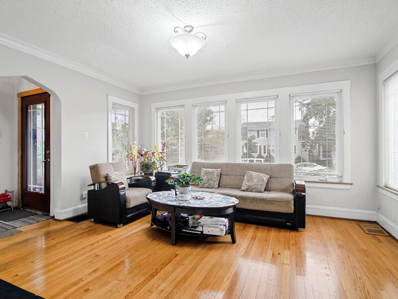 5650 N Mason Avenue Chicago IL 60646