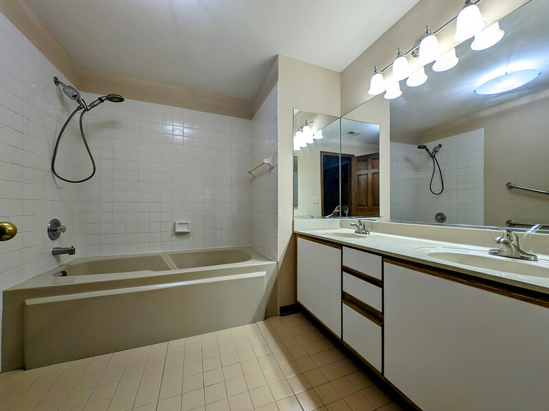 326 Stillwater Court Wauconda IL 60084