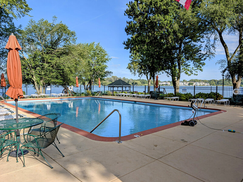 326 Stillwater Court Wauconda IL 60084