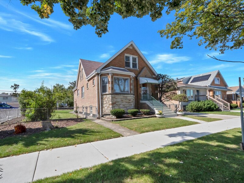 5540 S Merrimac Avenue Chicago IL 60638