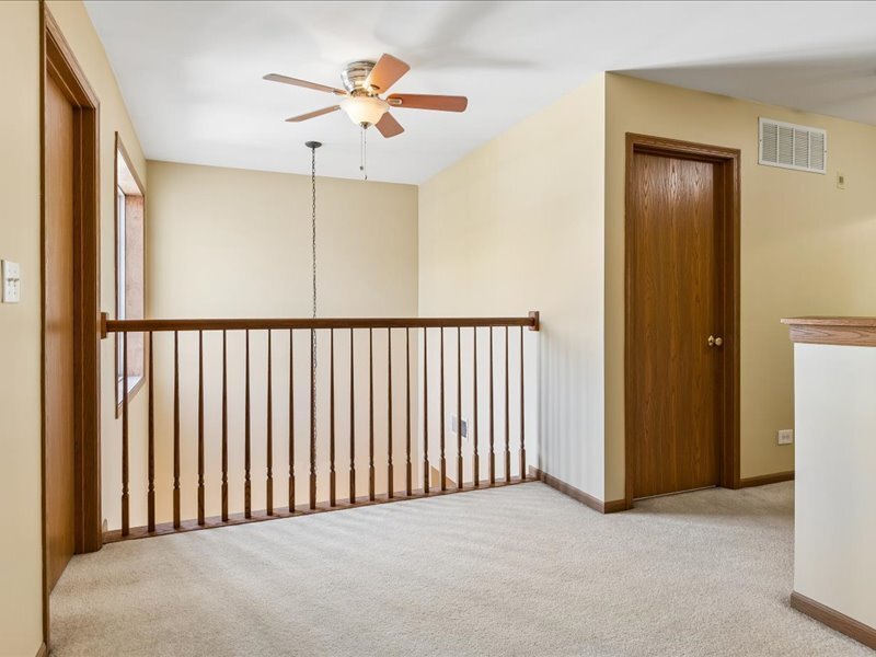 980 Sheridan Circle Naperville IL 60563