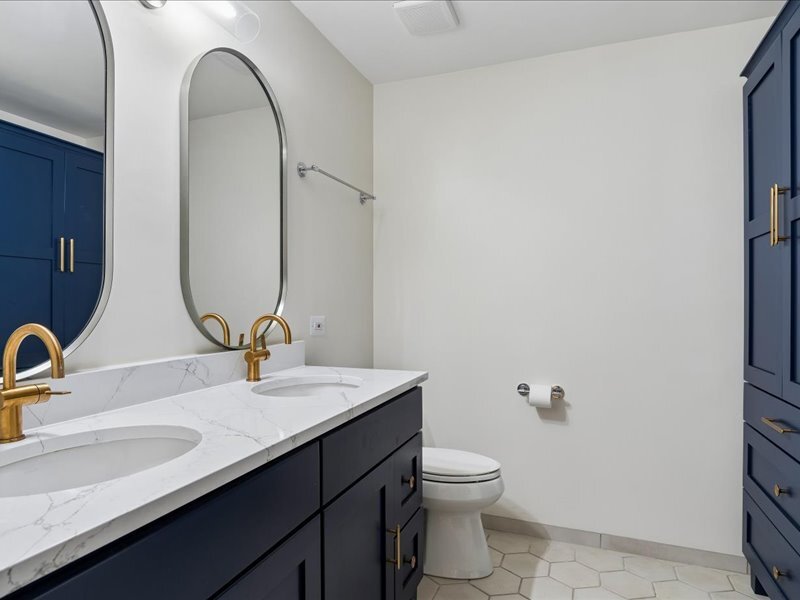 980 Sheridan Circle Naperville IL 60563