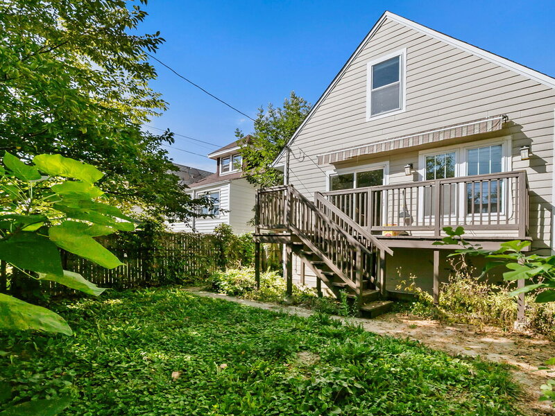 1527 Elmwood Avenue Berwyn IL 60402