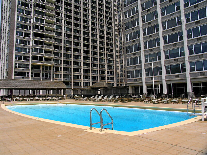 4250 N Marine Drive Chicago IL 60613