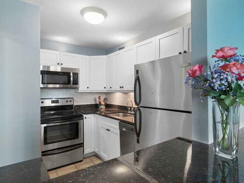 4250 N Marine Drive Chicago IL 60613