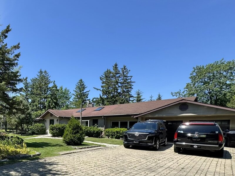 1802 Walnut Circle Northbrook IL 60062