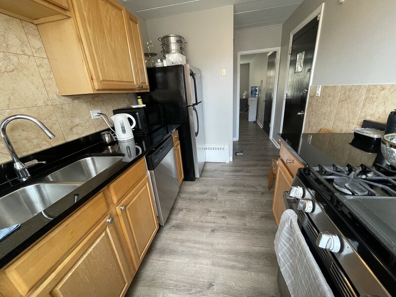 6833 N Oakley Avenue Chicago IL 60645