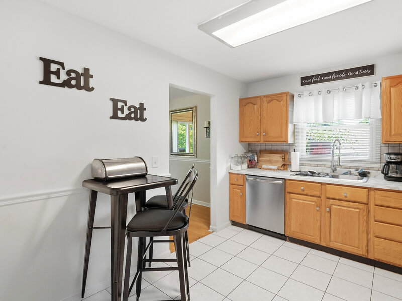 4009 Ridge Road Zion IL 60099