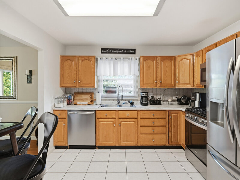 4009 Ridge Road Zion IL 60099