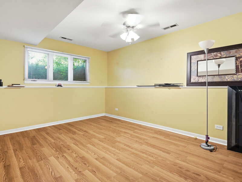 4009 Ridge Road Zion IL 60099