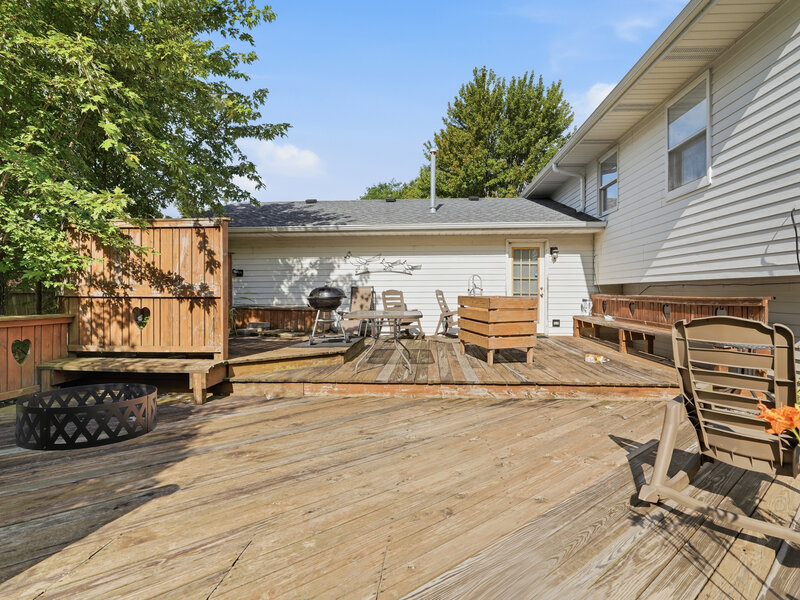 4009 Ridge Road Zion IL 60099