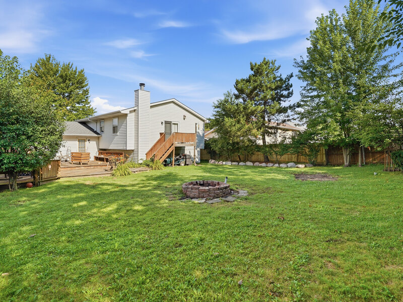 4009 Ridge Road Zion IL 60099