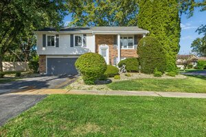Photo of 4200 W 176th Place Country Club Hills IL 60478
