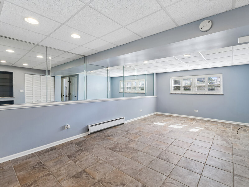 4200 W 176th Place Country Club Hills IL 60478