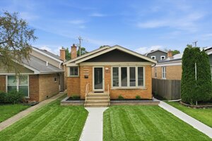 Photo of 2905 W 102nd Place Chicago IL 60655