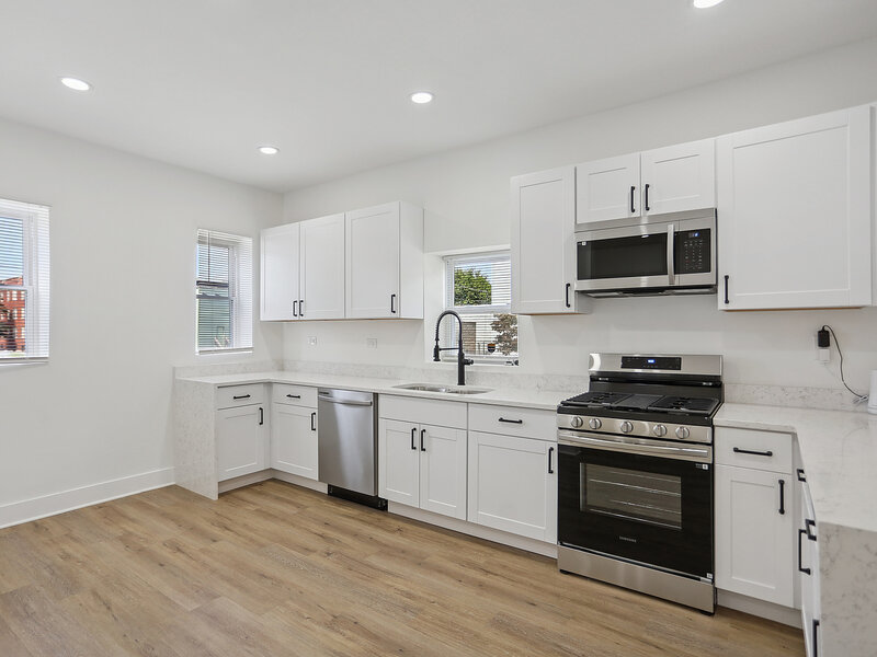 7000 S Eberhart Avenue Chicago IL 60637