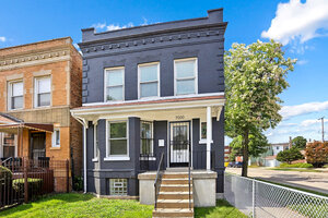 Photo of 7000 S Eberhart Avenue Chicago IL 60637