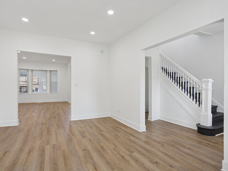 7000 S Eberhart Avenue Chicago IL 60637