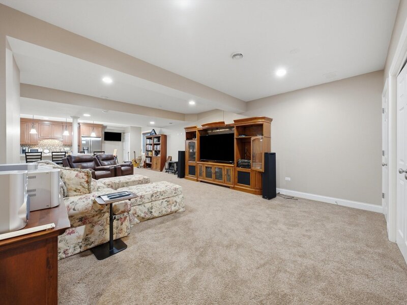 12908 Timber Wood Circle Plainfield IL 60585