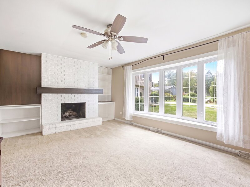 1419 N Madlock Court Elgin IL 60123