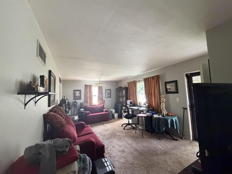 2020 Sauber Avenue Rockford IL 61103