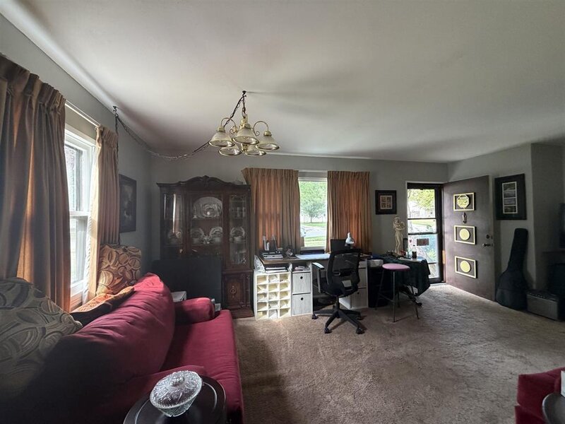 2020 Sauber Avenue Rockford IL 61103