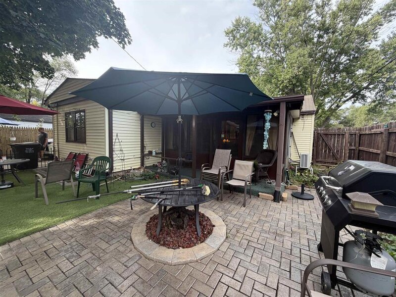 2020 Sauber Avenue Rockford IL 61103