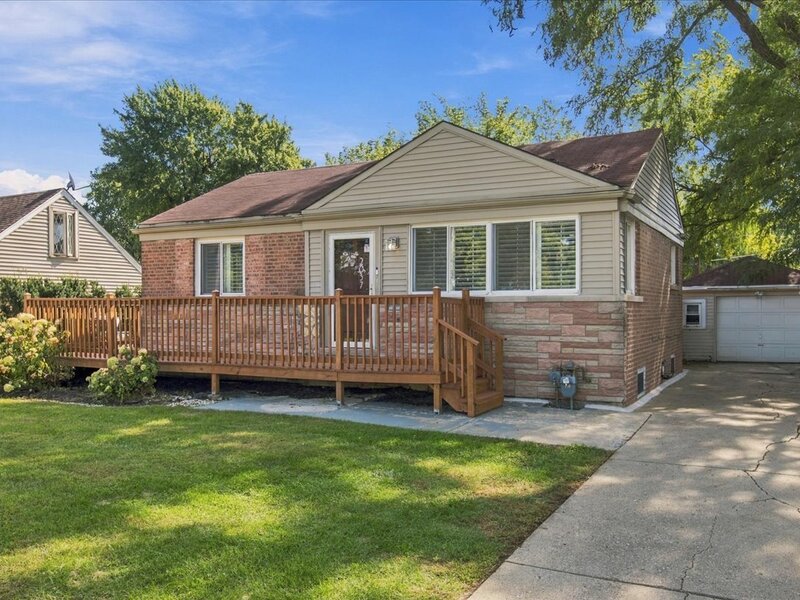 2037 E Touhy Avenue Des Plaines IL 60018