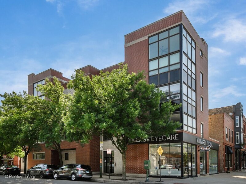 1901 W Division Street Chicago IL 60622