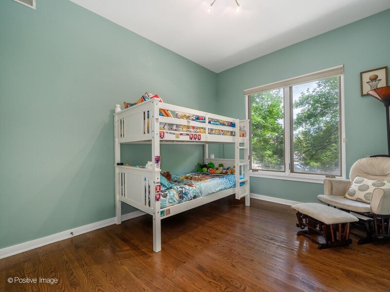 1901 W Division Street Chicago IL 60622
