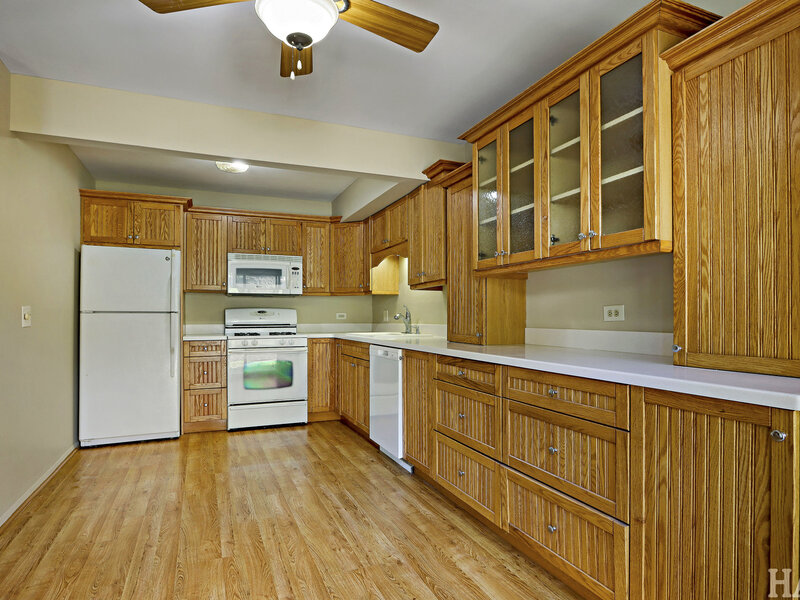 85 Mineola Road Fox Lake IL 60020