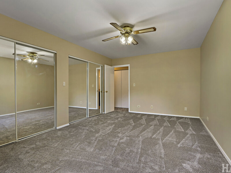 85 Mineola Road Fox Lake IL 60020