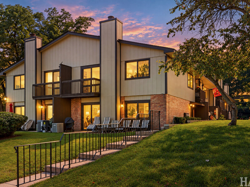 85 Mineola Road Fox Lake IL 60020