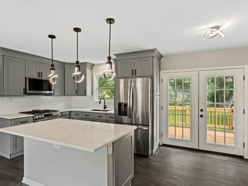 2 Diane Avenue Glen Ellyn IL 60137