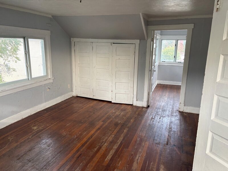 942 West Park Avenue Joliet IL 60436