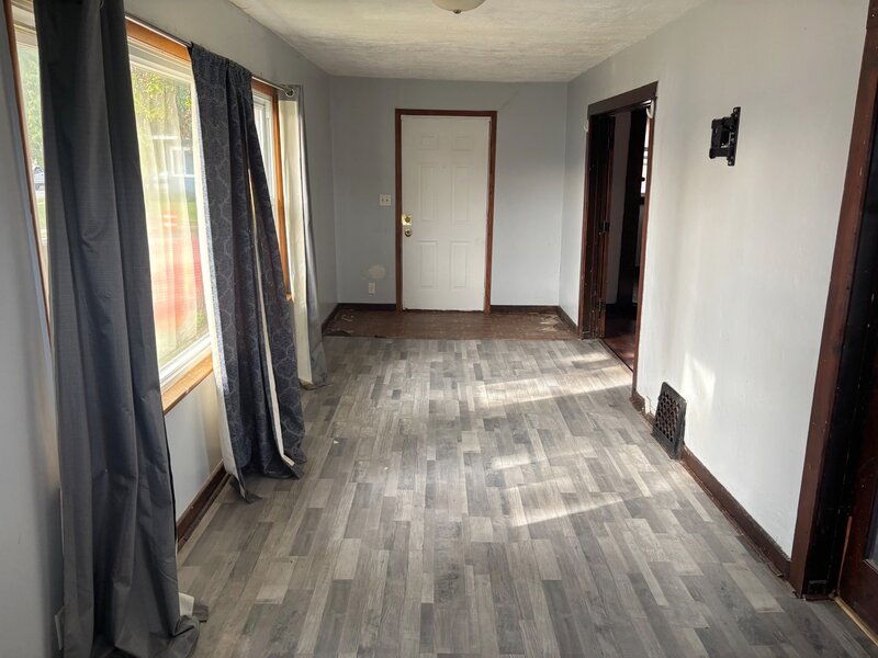 942 West Park Avenue Joliet IL 60436