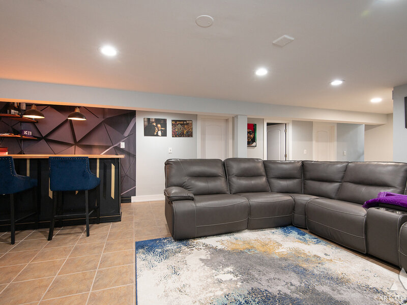 15330 Ingleside Avenue South Holland IL 60473