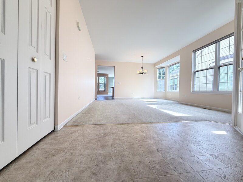 21100 Serene Lake Way Crest Hill IL 60403