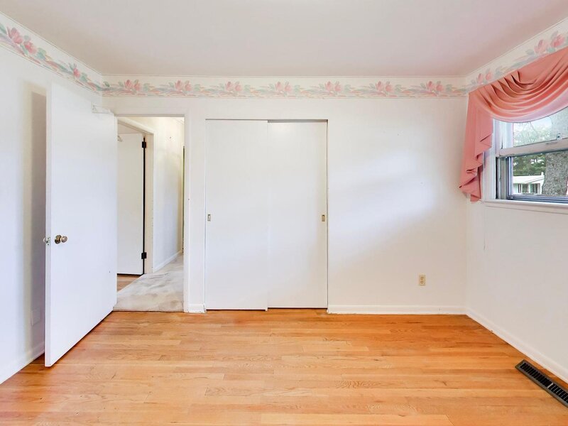 4917 Bonner Drive Mchenry IL 60050