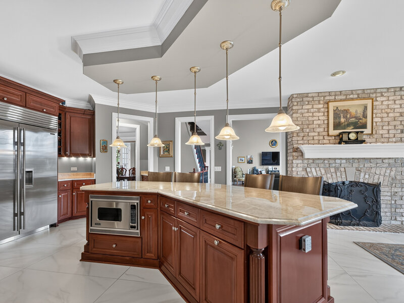 39 Goldenrod Drive St. Charles IL 60175