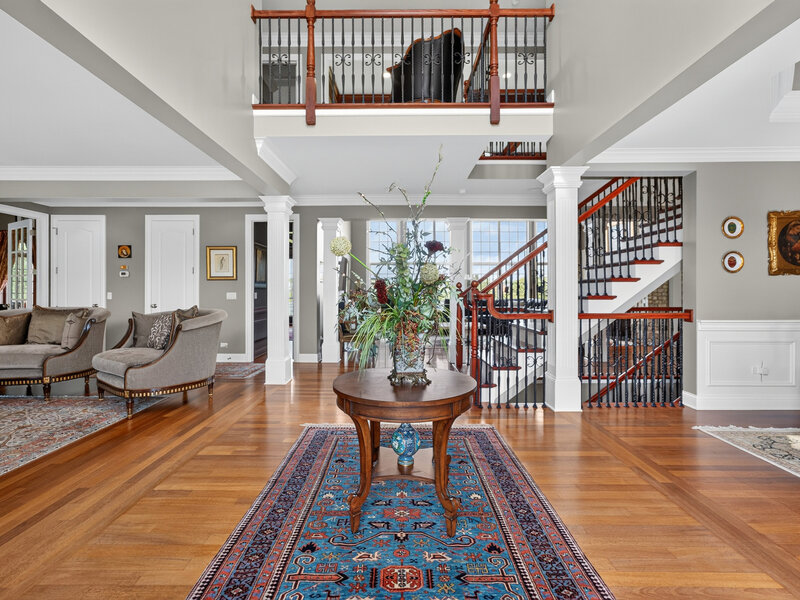 39 Goldenrod Drive St. Charles IL 60175