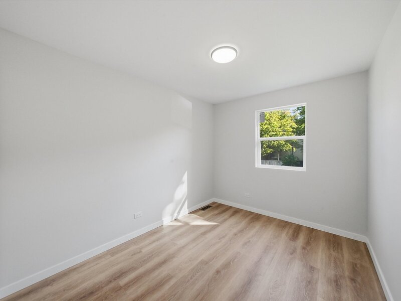 6733 S Throop Street Chicago IL 60636