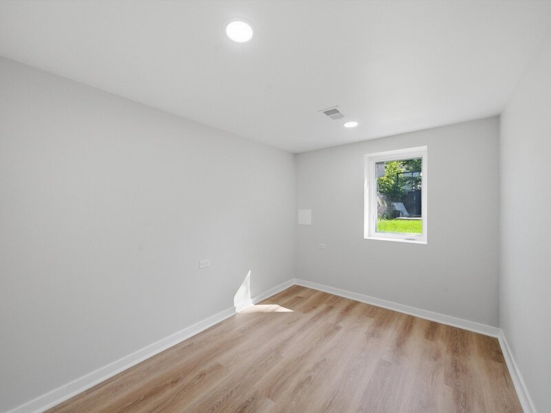 6733 S Throop Street Chicago IL 60636