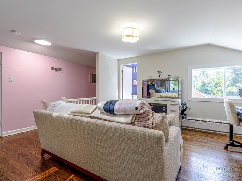 257 N Brookdale Lane Palatine IL 60067