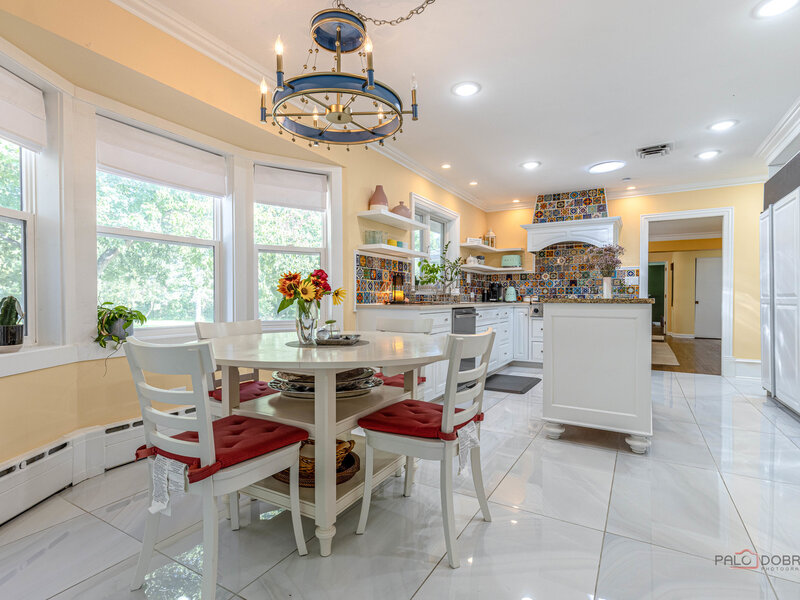 257 N Brookdale Lane Palatine IL 60067